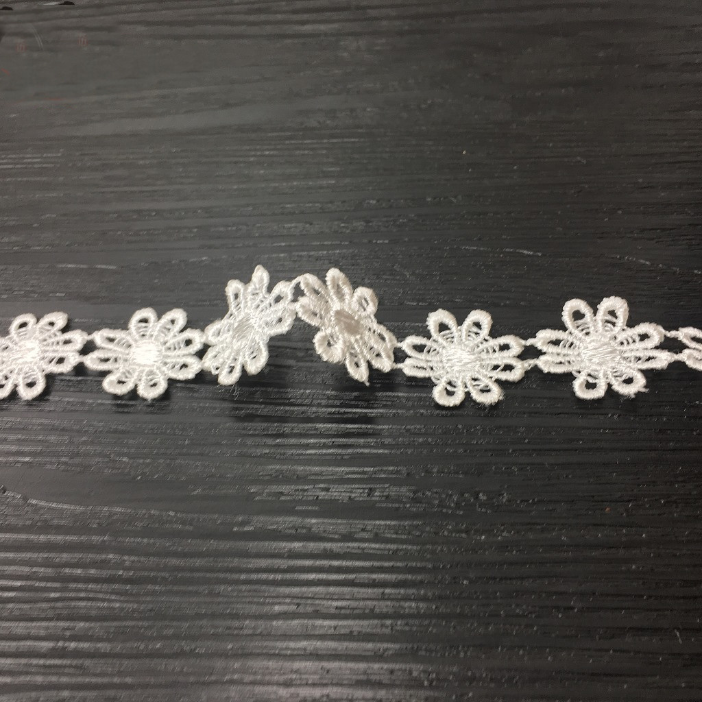 Lace Ribbon Trim - لطيف الجوف الزهور الملابس الدانتيل النسيج